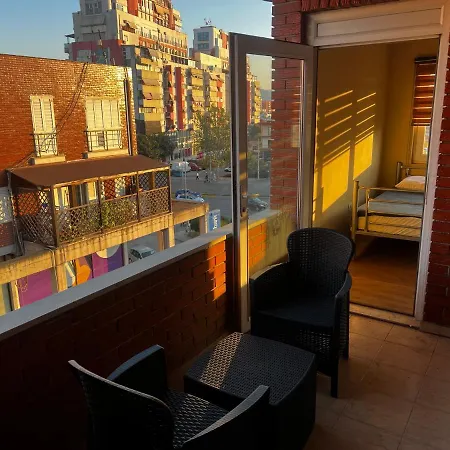 Cozy In Appartamento Tirana